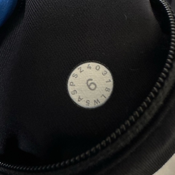 Lululemon Women Speed Up MR Tight 28” Luxtreme - Picture 5 of 5